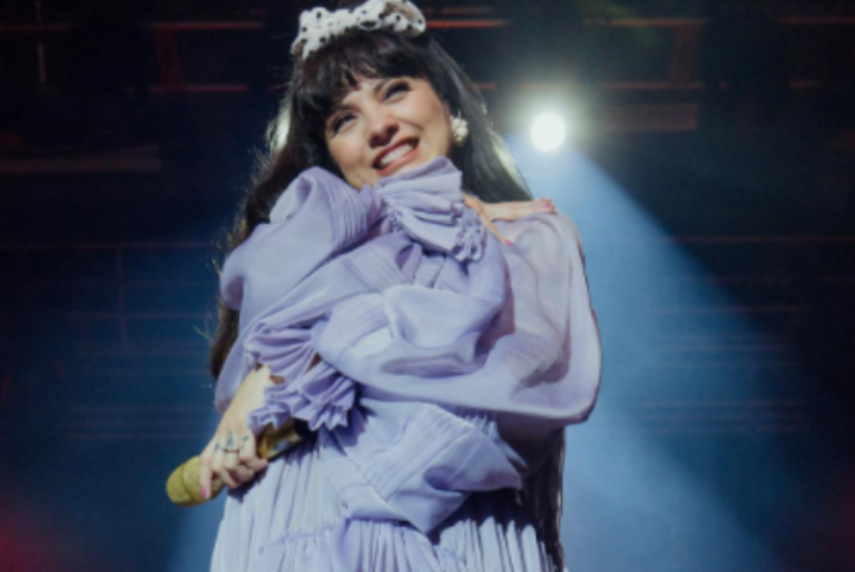 Mon Laferte anunció el nacimiento de su primer hijo