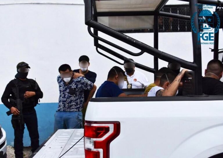Trasladan al Cereso de Cancún a 11 presuntos integrantes del CJNG